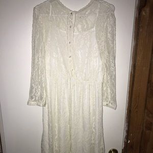 Cato Dress With Buttons & 3/4 Sleeves